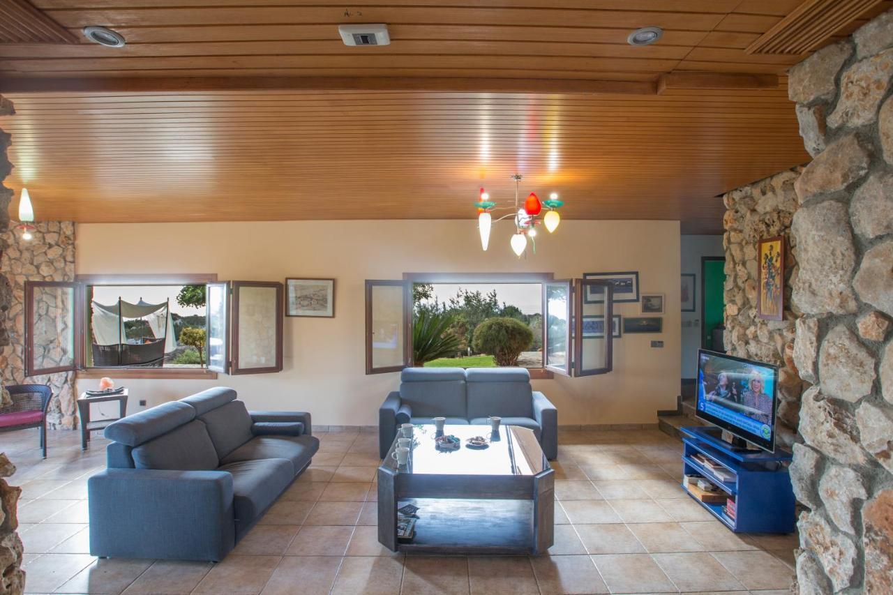 Othelo Villa Agia Napa